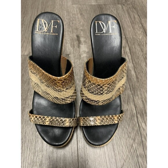 Dvf Diane von Furstenberg Snake‎ Print Wedge Sandals Size 6 - Picture 1 of 10